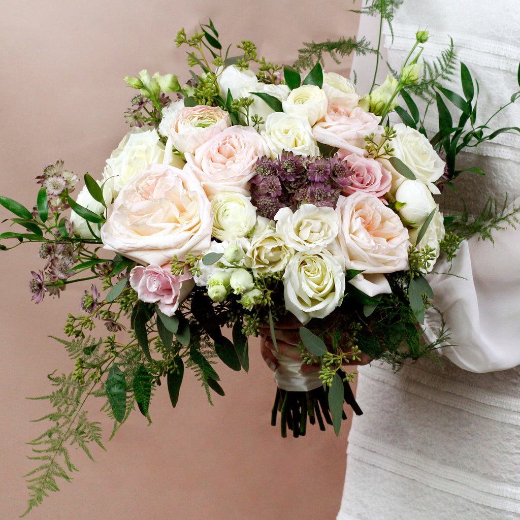 BRIDAL BOUQUET // Touch of Blush