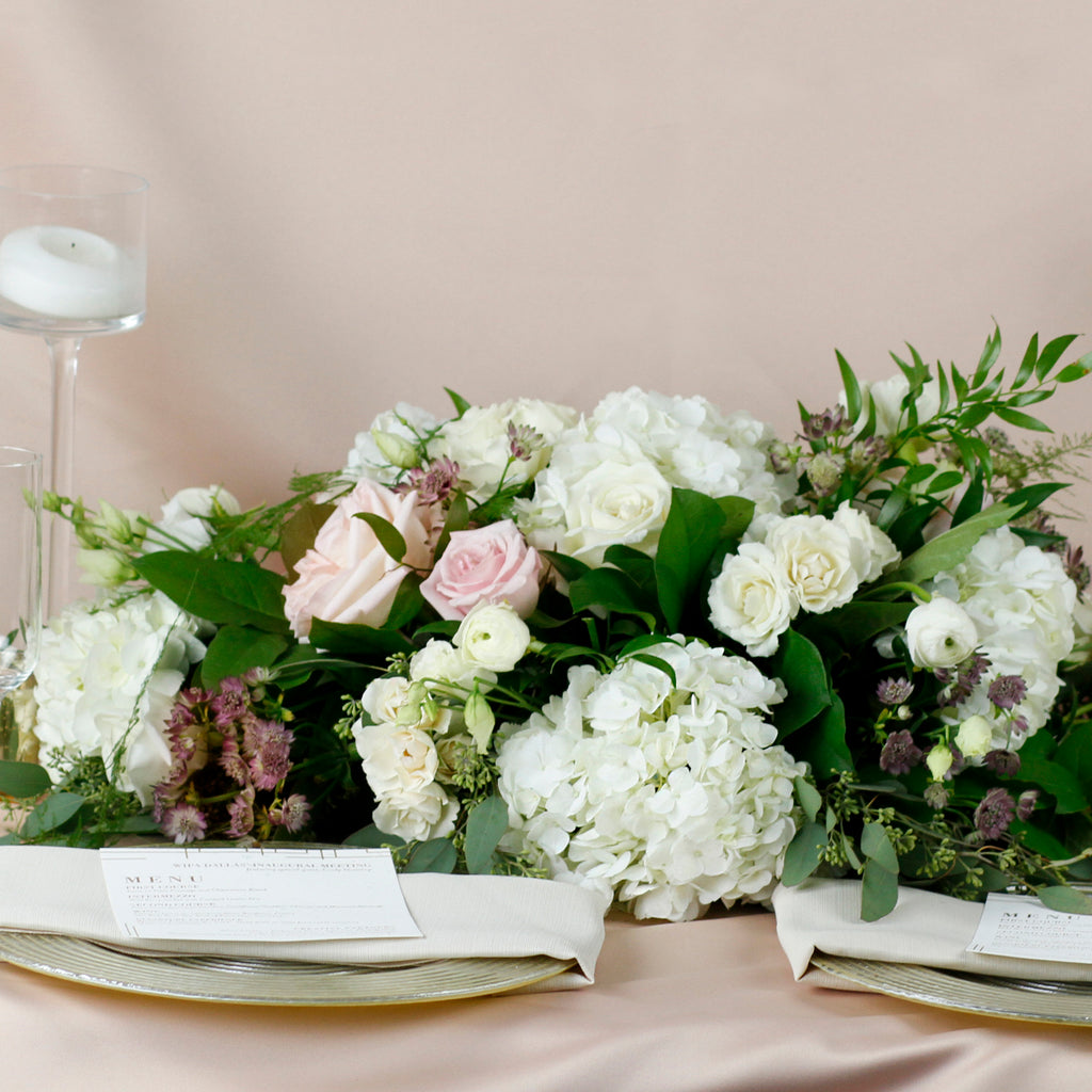 LONG & LOW CENTERPIECE // Touch of Blush