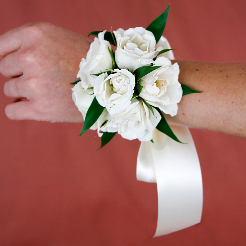 CORSAGE // White or Ivory
